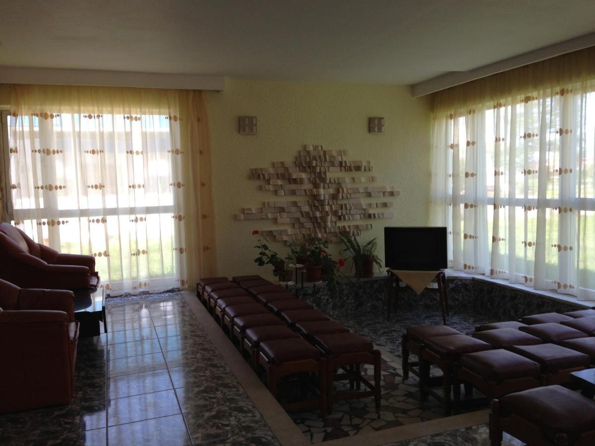 Hotel Ovidiu Mamaia Ngoại thất bức ảnh