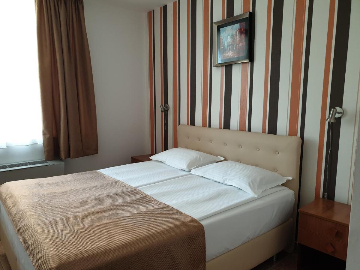 Hotel Ovidiu Mamaia Ngoại thất bức ảnh