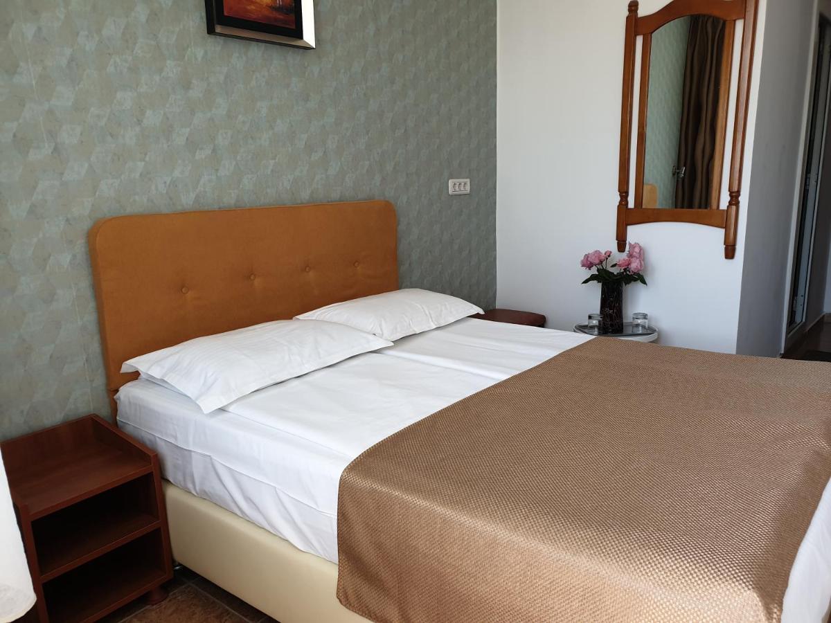 Hotel Ovidiu Mamaia Ngoại thất bức ảnh